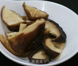 萝卜焖小排的做法步骤：2