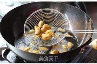 蒜烧排骨的做法步骤：1