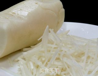萝卜焖虾的做法步骤：2