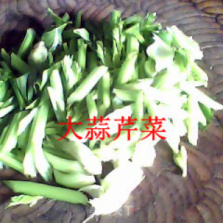 简单原味鸡肉的做法步骤：2