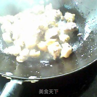 简单原味鸡肉的做法步骤：3