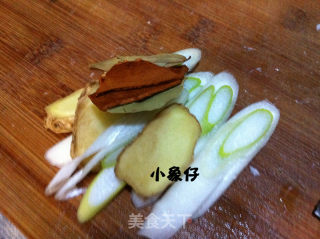 红烧肉的做法步骤：3