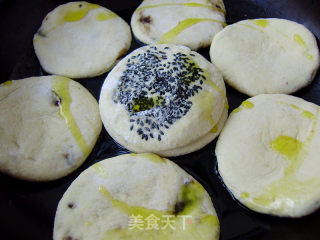 健康主食----红糖发面饼的做法步骤：7