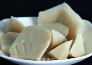 双冬辣鸡丁的做法步骤：2