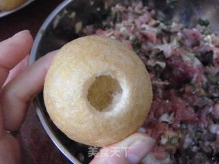 面筋包塞肉的做法步骤：4