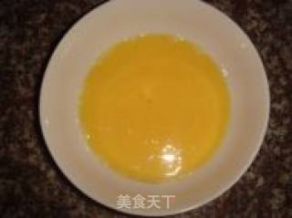 榨菜蛋卷的做法步骤：3