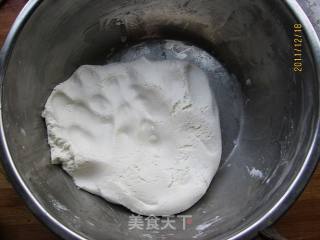 榨菜鲜肉汤圆的做法步骤：1