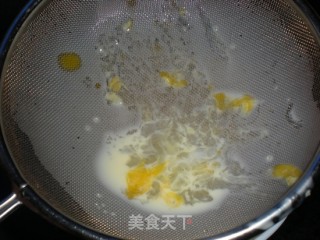 姜汁鲜奶炖蛋的做法步骤：9