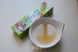 【创意新派菜】 擀面皮三文鱼的做法步骤：2