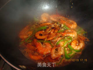 简易拿手菜－－吮指香辣虾的做法步骤：4
