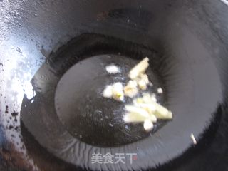 西兰花炒虾的做法步骤：3