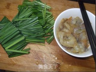 虾仁韭菜的做法步骤：3