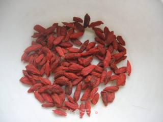 枸杞丝瓜的做法步骤：2