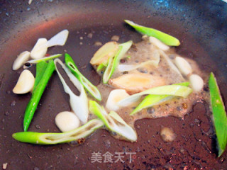 蒜薹肉丝的做法步骤：5
