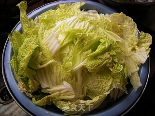 蒜香白菜叶的做法步骤：1