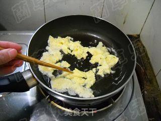 咖喱芹菜鸡蛋饼的做法步骤：4