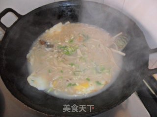 金针荷包桂鱼汤的做法步骤：11