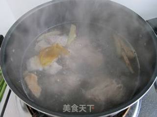消积健脾—三鲜排骨汤的做法步骤：4