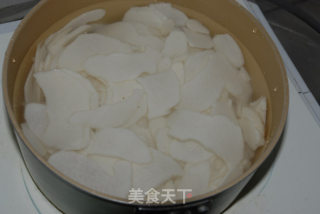 姜薯红丸甜汤的做法步骤：4