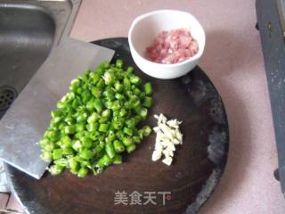 辣椒肉末的做法步骤：2