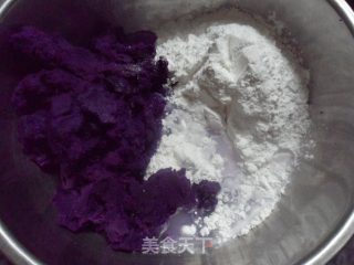 紫薯糖不甩的做法步骤：1