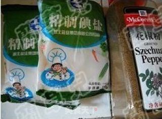 湖北风味腊肉的做法步骤：1