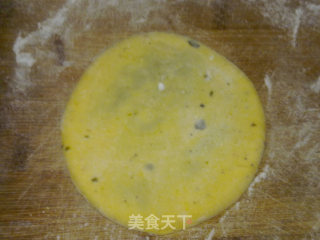 南瓜豆沙饼的做法步骤：7