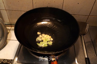 芸豆腐竹炖肉片的做法步骤：4