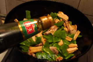 芸豆腐竹炖肉片的做法步骤：8