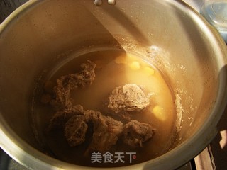 骨头汤的做法步骤：6