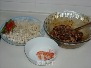 烤箱版—五花肉金针菇卷的做法步骤：1
