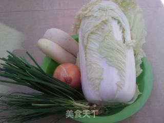 韩国泡菜的做法步骤：1