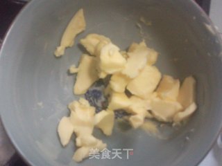 小点点的黄油曲奇饼干的做法步骤：2