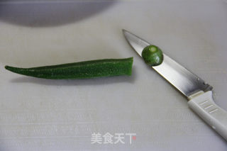 红椒秋葵肥牛卷的做法步骤：3