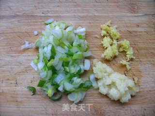 麻油香滋味——姜蓉豆芽拌粉条的做法步骤：3