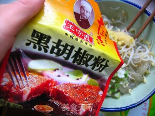 麻油香滋味——姜蓉豆芽拌粉条的做法步骤：7