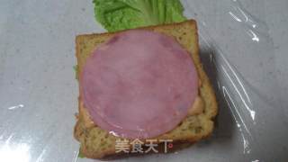 超级简单的自治三明治的做法步骤：5