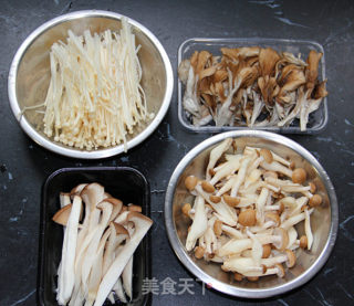 蘑菇开会的做法步骤：1