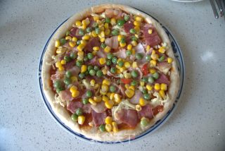 馅料十足——培根烤肠PIZZA的做法步骤：9