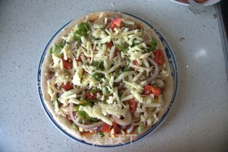 馅料十足——培根烤肠PIZZA的做法步骤：10