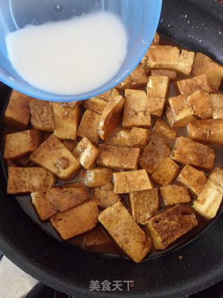 【豆腐的另一种口味】红烧豆腐的做法步骤：9