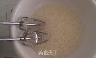 戚风蛋糕的做法步骤：8