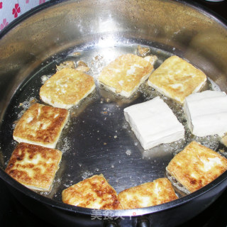 简单下饭菜——煎豆腐的做法步骤：2