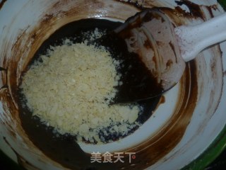 下午茶轻松做：可可杏仁蕾丝饼&芝士球的做法步骤：4