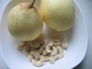 腰果雪梨的做法步骤：1
