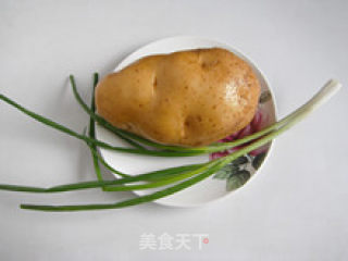 干煎香辣土豆盒—几角钱也能登上大雅之堂的中西结合的美味的做法步骤：1