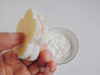 干煎香辣土豆盒—几角钱也能登上大雅之堂的中西结合的美味的做法步骤：10