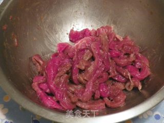 酱香牛肉丝的做法步骤：1