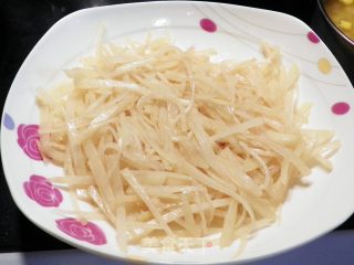 酱香牛肉丝的做法步骤：6