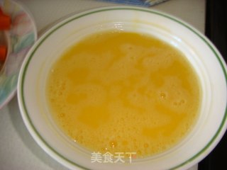 蛋皮紫菜如意卷的做法步骤：3